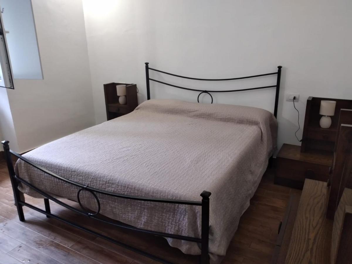Curti Granda Hotel Rescaldina Kültér fotó