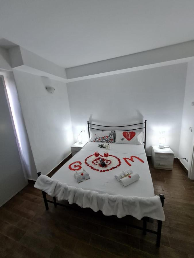 Curti Granda Hotel Rescaldina Kültér fotó